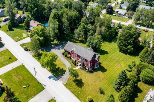 11 Tuttle Meadow Dr, Rutland, VT, 05701-2544 | Card Image