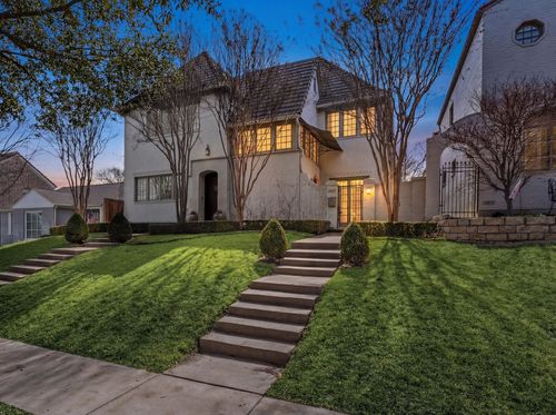 3719 W 4th St, Fort Worth, TX, 76107-2008 | Card Image