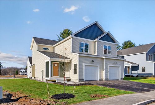 10 Nicklaus Lane, Westbrook, ME, 04092 | Card Image