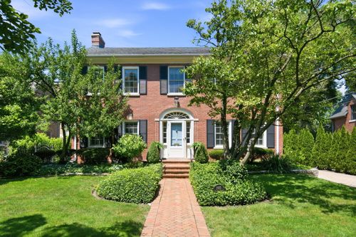 2915 Grant St, Evanston, IL, 60201-2015 | Card Image