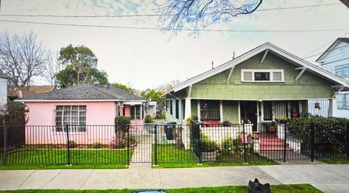 2326 32nd Street, Sacramento, CA, 95817 | Card Image