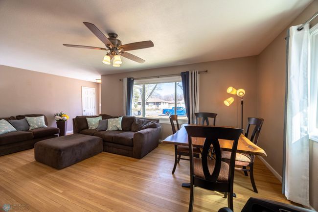Living Room & Dining Area | Image 4