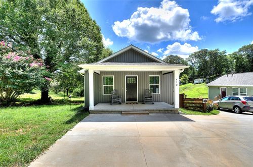 412 N Spring St, Walhalla, SC, 29691-1945 | Card Image