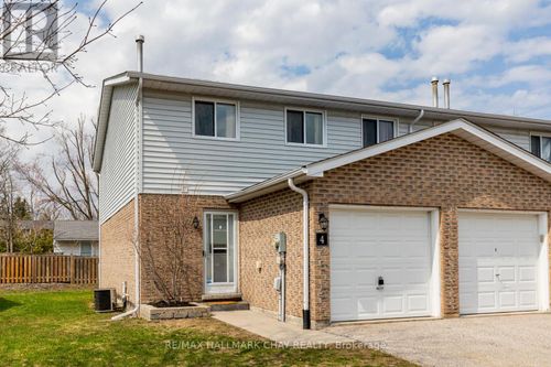 42-325 West Street N, Orillia, ON, L3V7P4 | Card Image