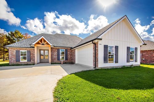 204 Newsom Dr, Houma, LA, 70360-7164 | Card Image