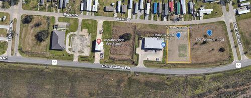 121 Mozart Dr, Houma, LA, 70363-7990 | Card Image