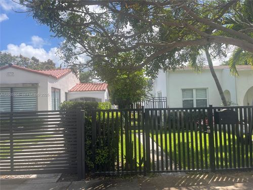 2-554 Ne 74th St, Miami, FL, 33138-5028 | Card Image