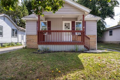 894 Sutherland Ave, Akron, OH, 44314-1245 | Card Image