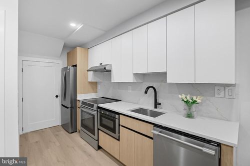 1-3923 14th St Nw, WASHINGTON, DC, 20011-5405 | Card Image