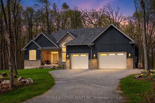 81 Lakeland Avenue, Trent Lakes, ON, K0L1J0 | Card Image