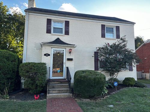 4318 Delray St Nw, Roanoke, VA, 24012-2823 | Card Image