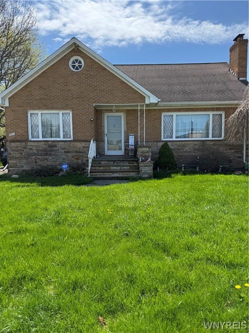 567 Martin Rd, Lackawanna, NY, 14218-2833 | Card Image