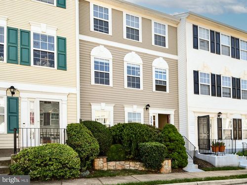 22936 Fleet Ter, Sterling, VA, 20166-9484 | Card Image