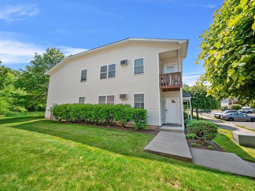 83 Pipetown Hill Rd, Nanuet, NY, 10954-5959 | Card Image