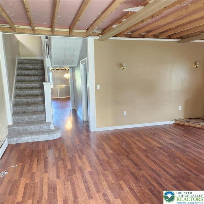 2357 Spring St, House other with 6 bedrooms, 2 bathrooms and null parking in Coplay PA | Image 9