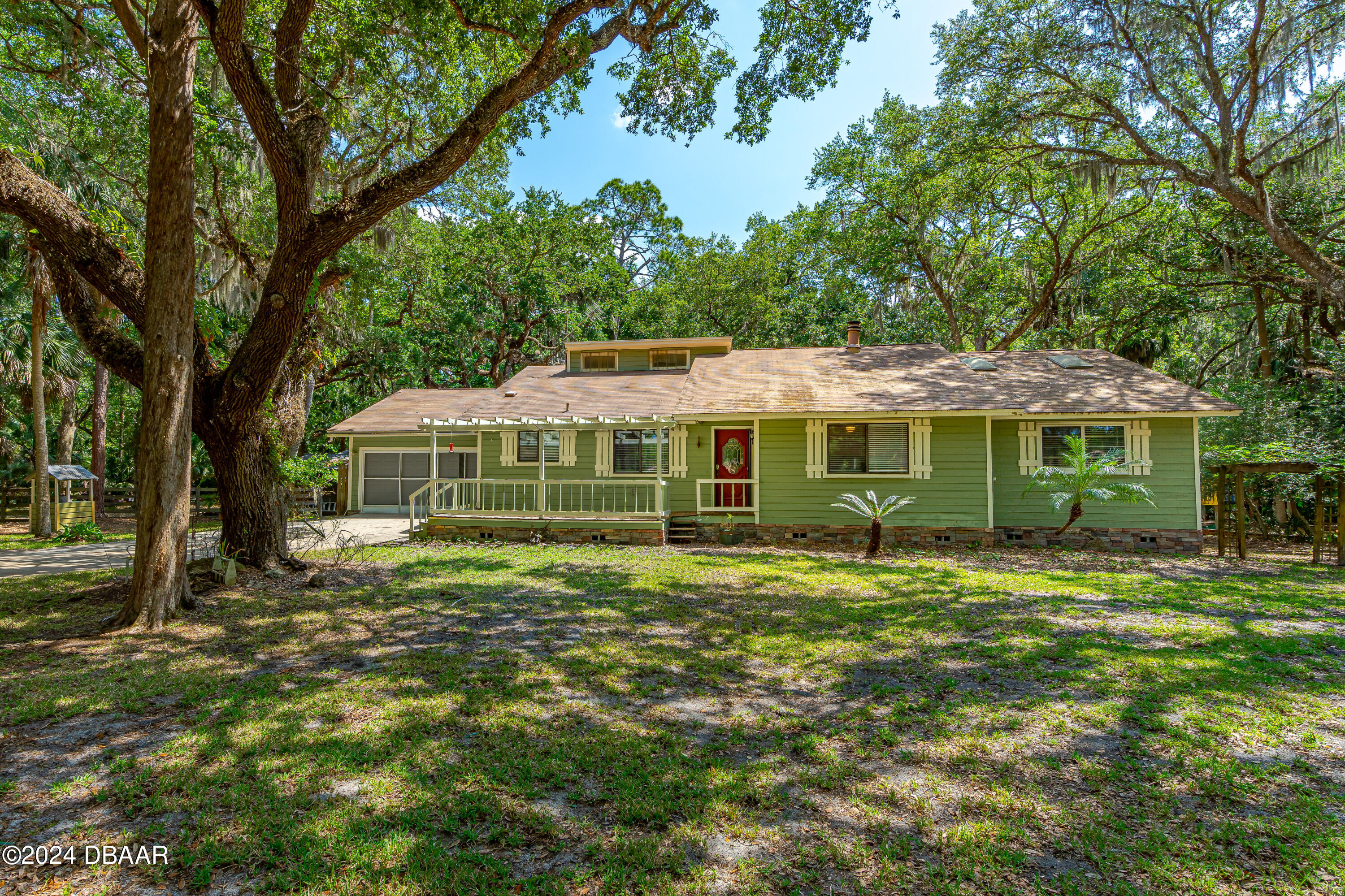 Village Dr, Ormond Beach, FL 32174