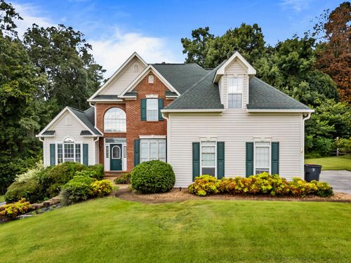 1121 Hickory View Dr, Morristown, TN, 37814-1582 | Card Image