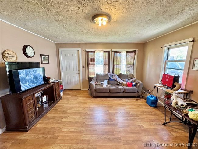 263 S 1 St St, Home with 3 bedrooms, 1 bathrooms and null parking in Austin IN | Image 7