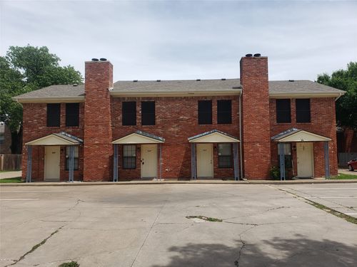 644 S Rogers Road, Irving, TX, 75060 | Card Image