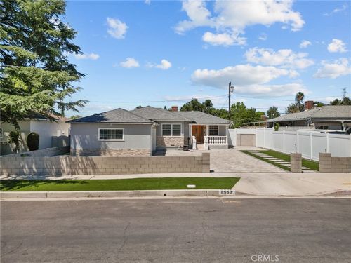 8957 Eames Ave, Northridge, CA, 91324-3826 | Card Image
