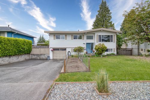 11671 94 Ave, Delta, BC, V4C3R5 | Card Image