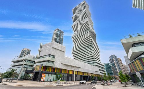 2708-3900 Confederation Pky, Mississauga, ON, L5B0M3 | Card Image