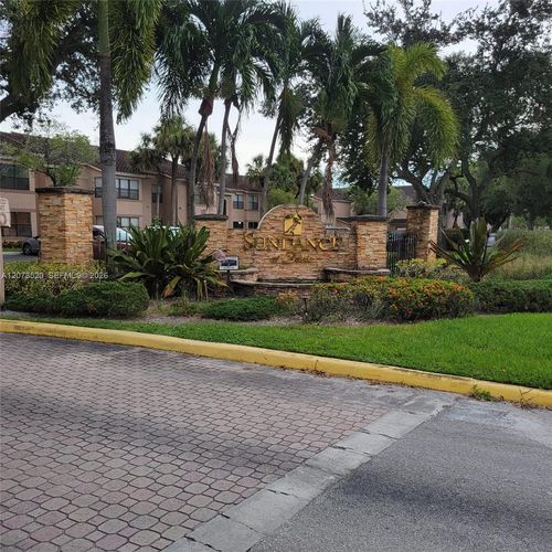 6102-2926 S University Dr, Davie, FL, 33328-1455 | Card Image