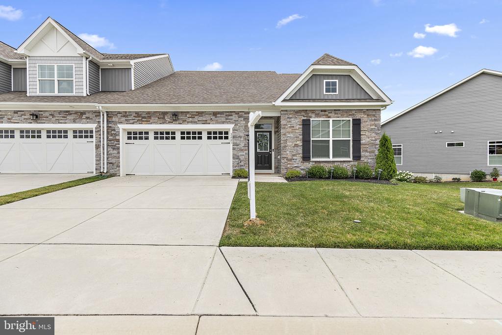 Residential in FALLSTON 5