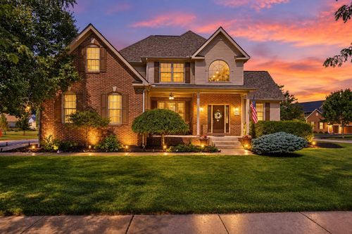311 Wilderness Rd, Marysville, OH, 43040-5574 | Card Image