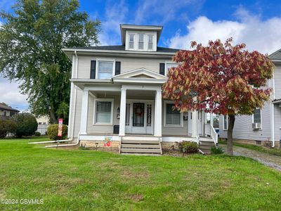 610-612 S Market, House other with 4 bedrooms, 2 bathrooms and null parking in Selinsgrove PA | Image 1