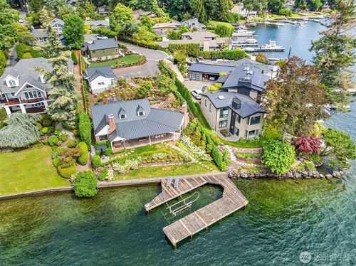 11 Enatai Dr, Bellevue, WA, 98004-7409 | Card Image