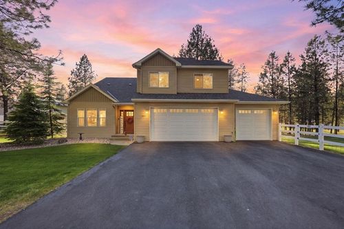 5875 Little Sandy Loop Rd, Nine Mile Falls, WA, 99026-9283 | Card Image