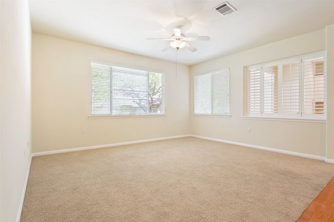 311 Dove Hollow Trl, House other with 2 bedrooms, 2 bathrooms and 2 parking in Georgetown TX | Image 8