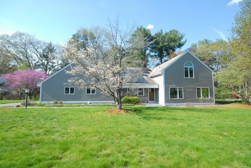 40 Red Barn Rd, Wayland, MA, 01778 | Card Image