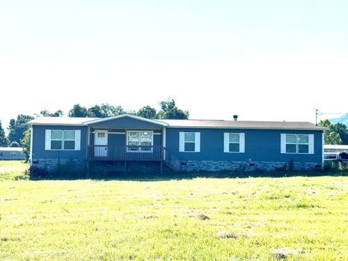 147 California Rd, Church Hill, TN, 37642-5122 | Card Image
