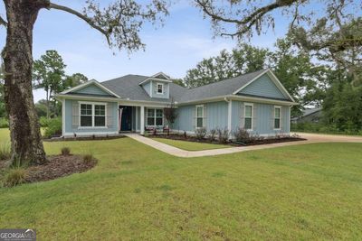 161 Harbour Island Circle, House other with 3 bedrooms, 2 bathrooms and 9 parking in Waverly GA | Image 1