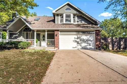 2400 Nw 1st St, Blue Springs, MO, 64014-1503 | Card Image