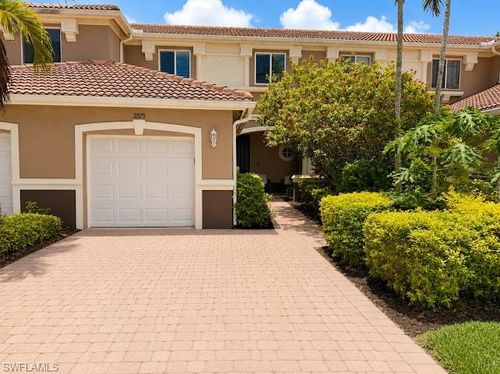 9575 Roundstone Cir, FORT MYERS, FL, 33967 | Card Image