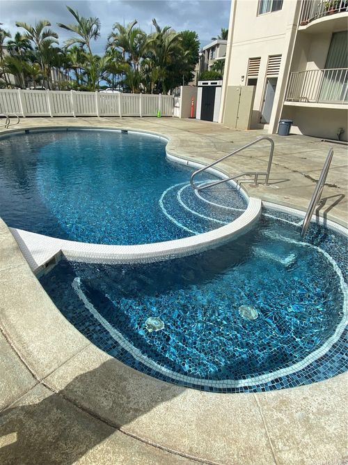 apt-2208-98-1038 Moanalua Rd, Aiea, HI, 96701-4615 | Card Image