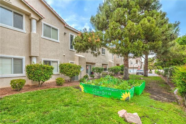 2073 - 7450 S Eastern Ave, Condo with 2 bedrooms, 2 bathrooms and null parking in Las Vegas NV | Image 36