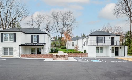 205 Leake Ave, Nashville, TN, 37205-3707 | Card Image