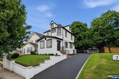 7 Virginia Ave, West Orange, NJ, 07052-5812 | Card Image