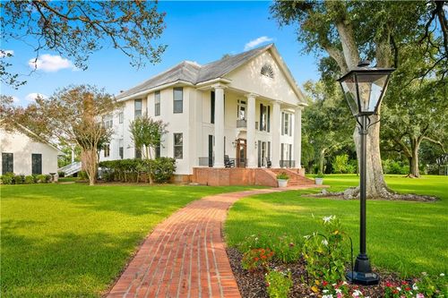 331 Munson Rd, Cheneyville, LA, 71325-5600 | Card Image