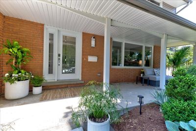 119 Charlotte Pl, House other with 4 bedrooms, 3 bathrooms and 3 parking in Kitchener ON | Image 3