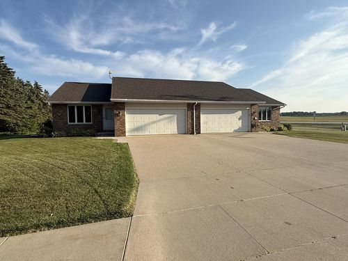 114 E Samz Road, Mishicot, WI, 54228 | Card Image