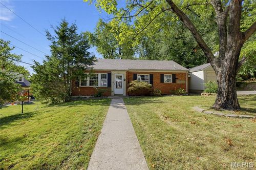 411 N Clay Ave, Ferguson, MO, 63135-3505 | Card Image