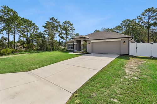 11268 Kodiak Wren Rd, WEEKI WACHEE, FL, 34614-3101 | Card Image