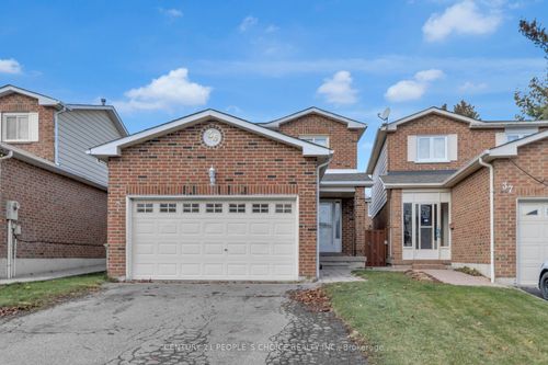 35 Ferri Cres, Brampton, ON, L6Z1R8 | Card Image
