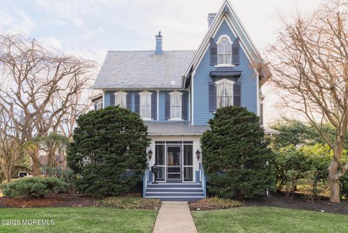 18 Brinckerhoff Ave, Freehold, NJ, 07728-2059 | Card Image