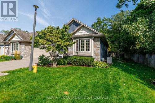 10-310 Ridge Rd N, Ridgeway, ON, L0S1N0 | Card Image